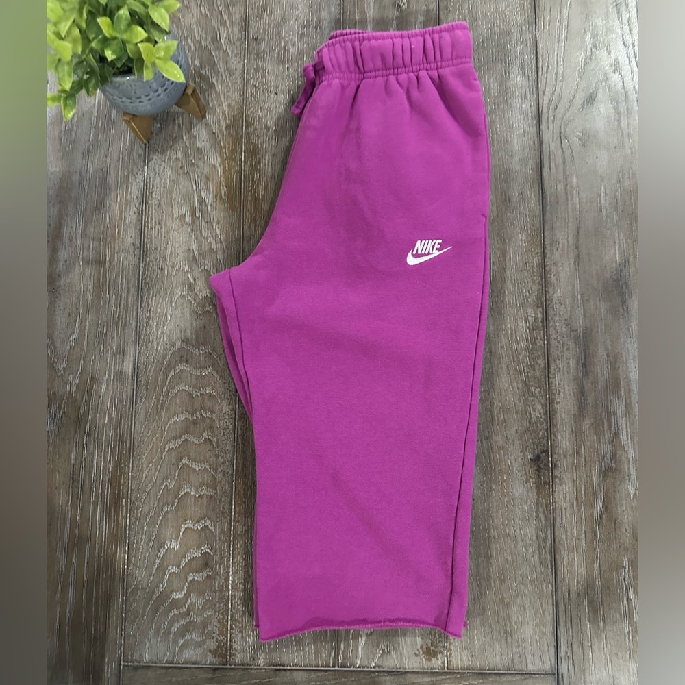 Nike Magenta Joggers - Picture 8 of 9
